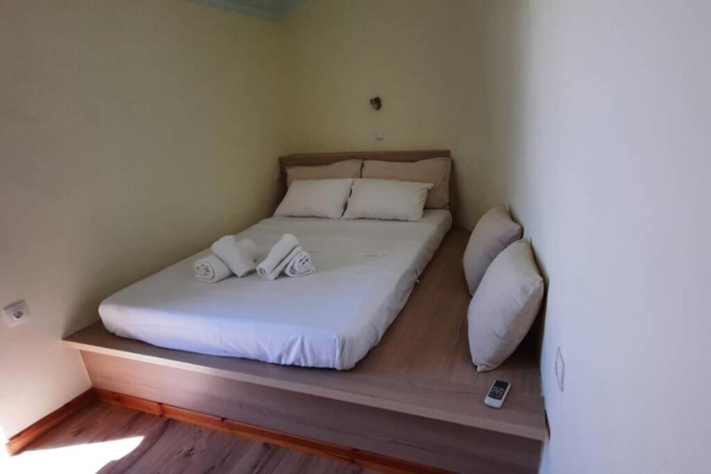 Manto Apartments Lefkada Evgiros Экстерьер фото