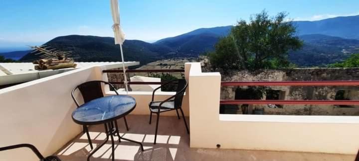 Manto Apartments Lefkada Evgiros Экстерьер фото