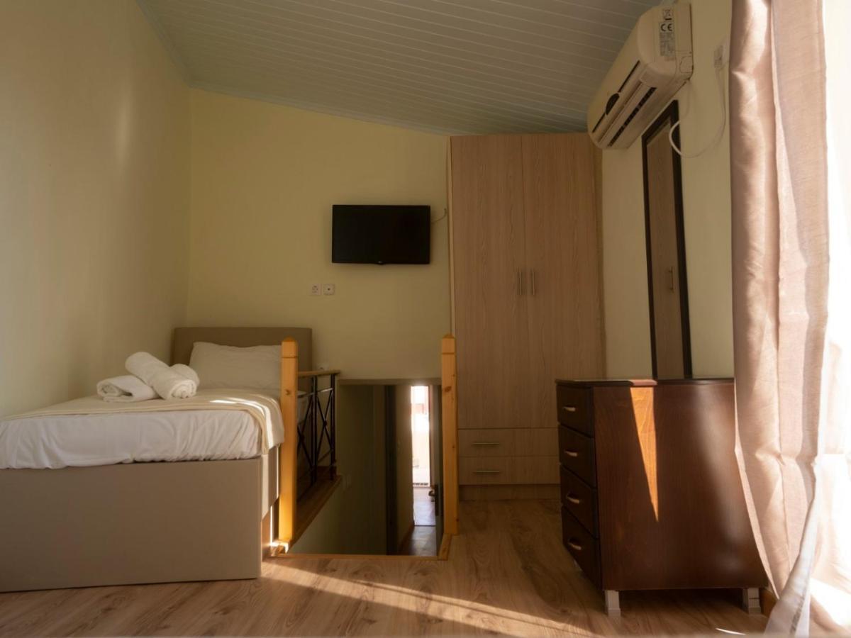 Manto Apartments Lefkada Evgiros Экстерьер фото